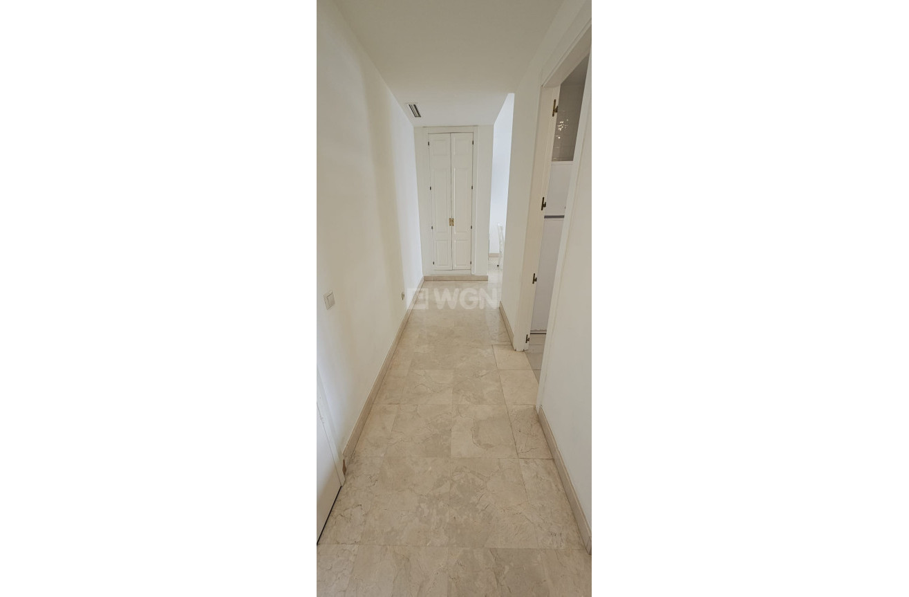 Odsprzedaż - Mieszkanie w bloku - Los Alcázares - Costa Calida