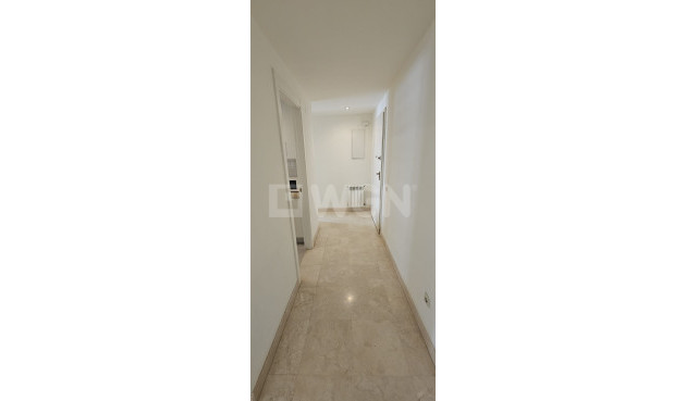 Odsprzedaż - Mieszkanie w bloku - Los Alcázares - Costa Calida