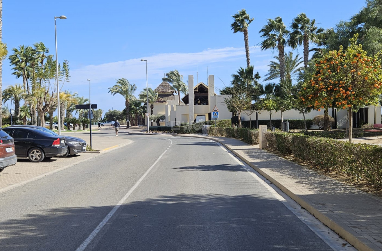 Odsprzedaż - Mieszkanie w bloku - Los Alcázares - Costa Calida