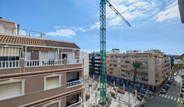 Odsprzedaż - Mieszkanie w bloku - Torrevieja - Costa Blanca