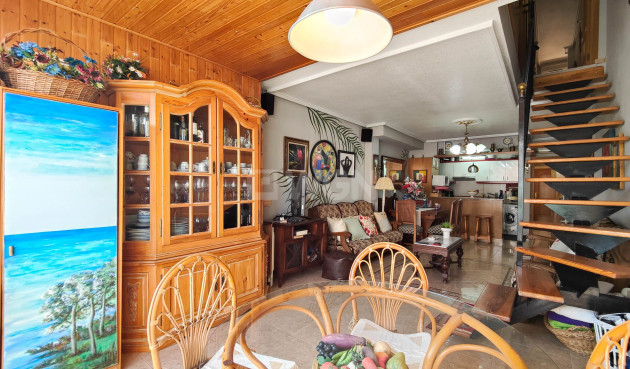 Odsprzedaż - Mieszkanie w bloku - Torrevieja - Costa Blanca