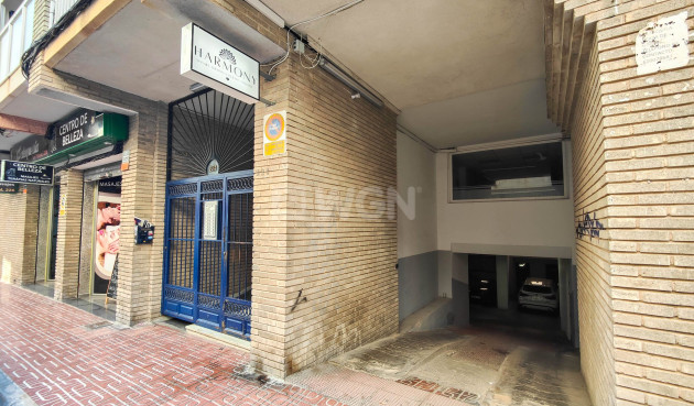 Odsprzedaż - Mieszkanie w bloku - Torrevieja - Costa Blanca