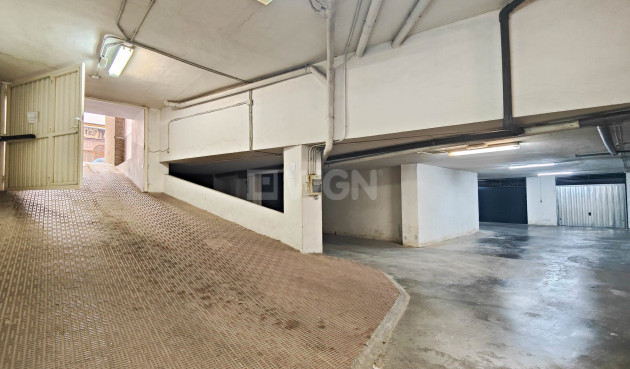 Odsprzedaż - Mieszkanie w bloku - Torrevieja - Costa Blanca