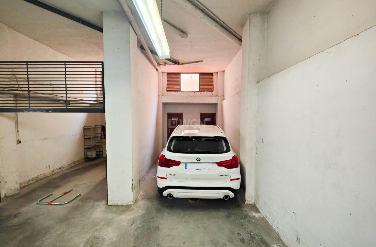 Odsprzedaż - Mieszkanie w bloku - Torrevieja - Costa Blanca