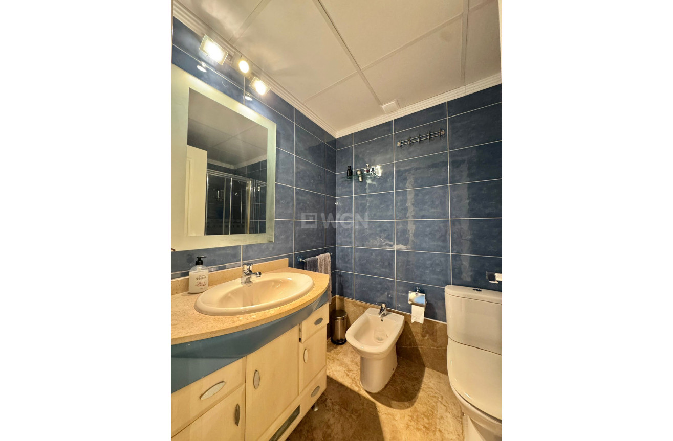 Odsprzedaż - Mieszkanie w bloku - Benidorm - Costa Blanca