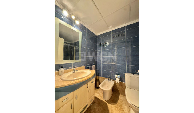 Odsprzedaż - Mieszkanie w bloku - Benidorm - Costa Blanca