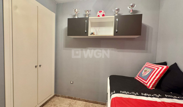 Odsprzedaż - Mieszkanie w bloku - Benidorm - Costa Blanca