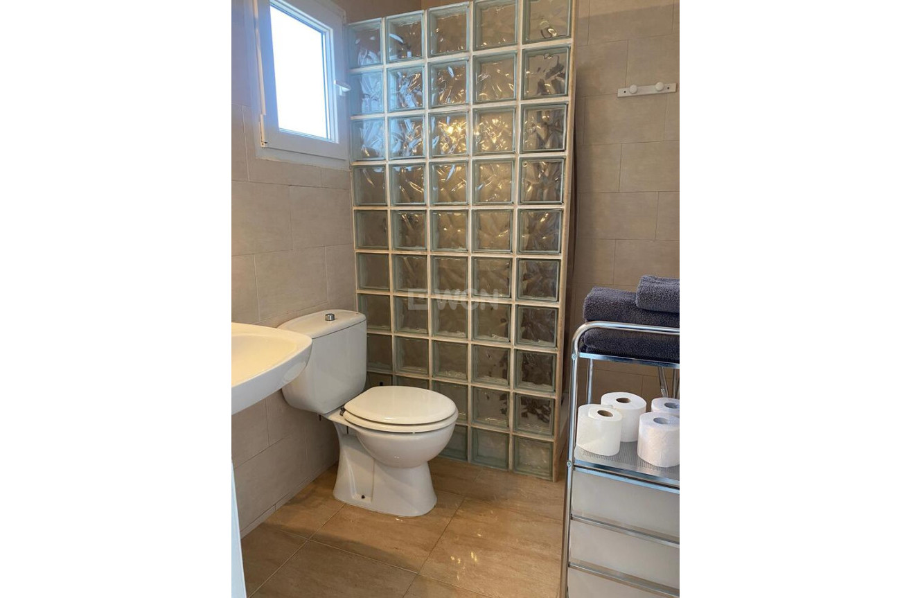 Resale - Apartment / flat - Villamartin - Costa Blanca