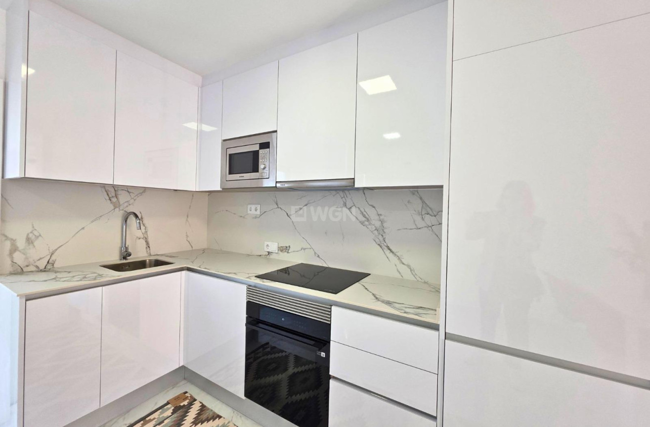 Wiederverkauf - Wohnung - Torrevieja - Acequion