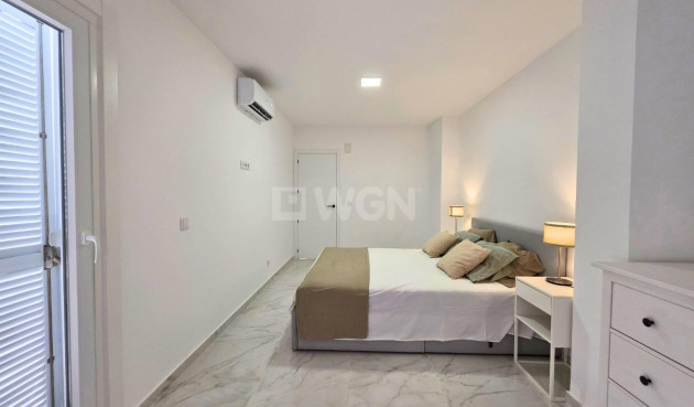 Wiederverkauf - Wohnung - Torrevieja - Acequion