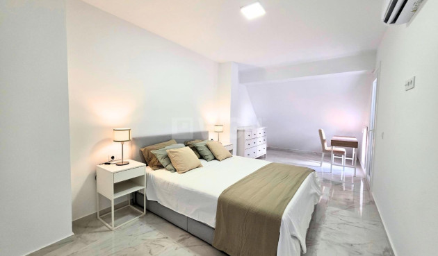 Wiederverkauf - Wohnung - Torrevieja - Acequion