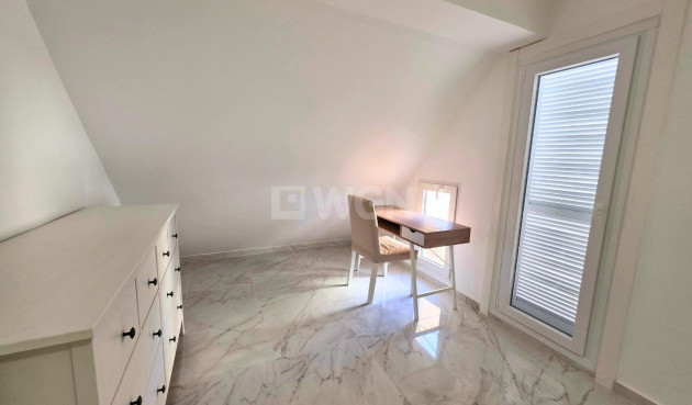 Wiederverkauf - Wohnung - Torrevieja - Acequion