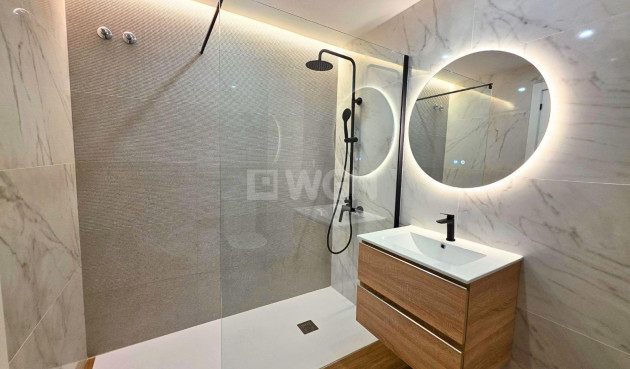 Wiederverkauf - Wohnung - Torrevieja - Acequion