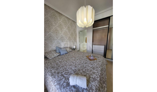 Odsprzedaż - Kamienica - San Miguel de Salinas - Ciudad De Las Comunicaciones