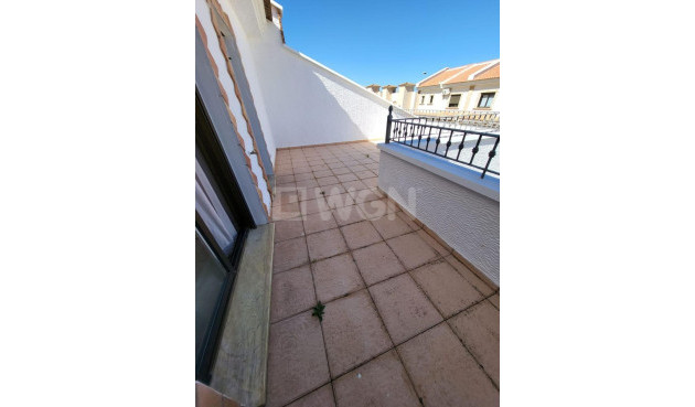 Odsprzedaż - Kamienica - San Miguel de Salinas - Ciudad De Las Comunicaciones