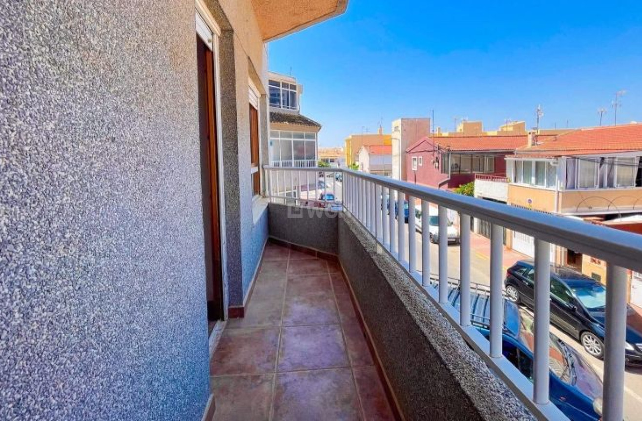 Resale - Apartment / flat - Torrevieja - Costa Blanca