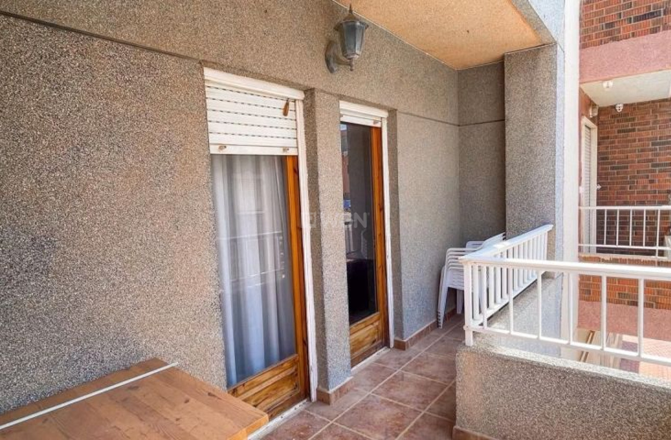 Resale - Apartment / flat - Torrevieja - Costa Blanca