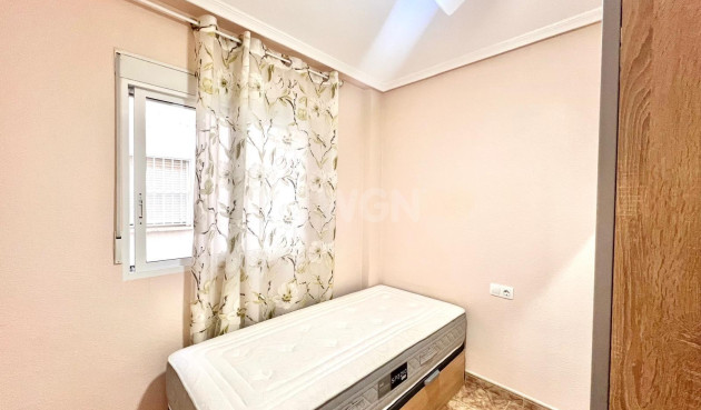 Reventa - Apartamento / piso - Torrevieja - Estacion De Autobuses