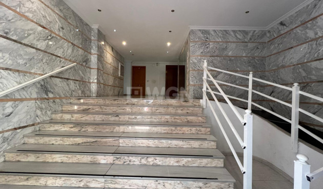 Reventa - Apartamento / piso - Torrevieja - Estacion De Autobuses