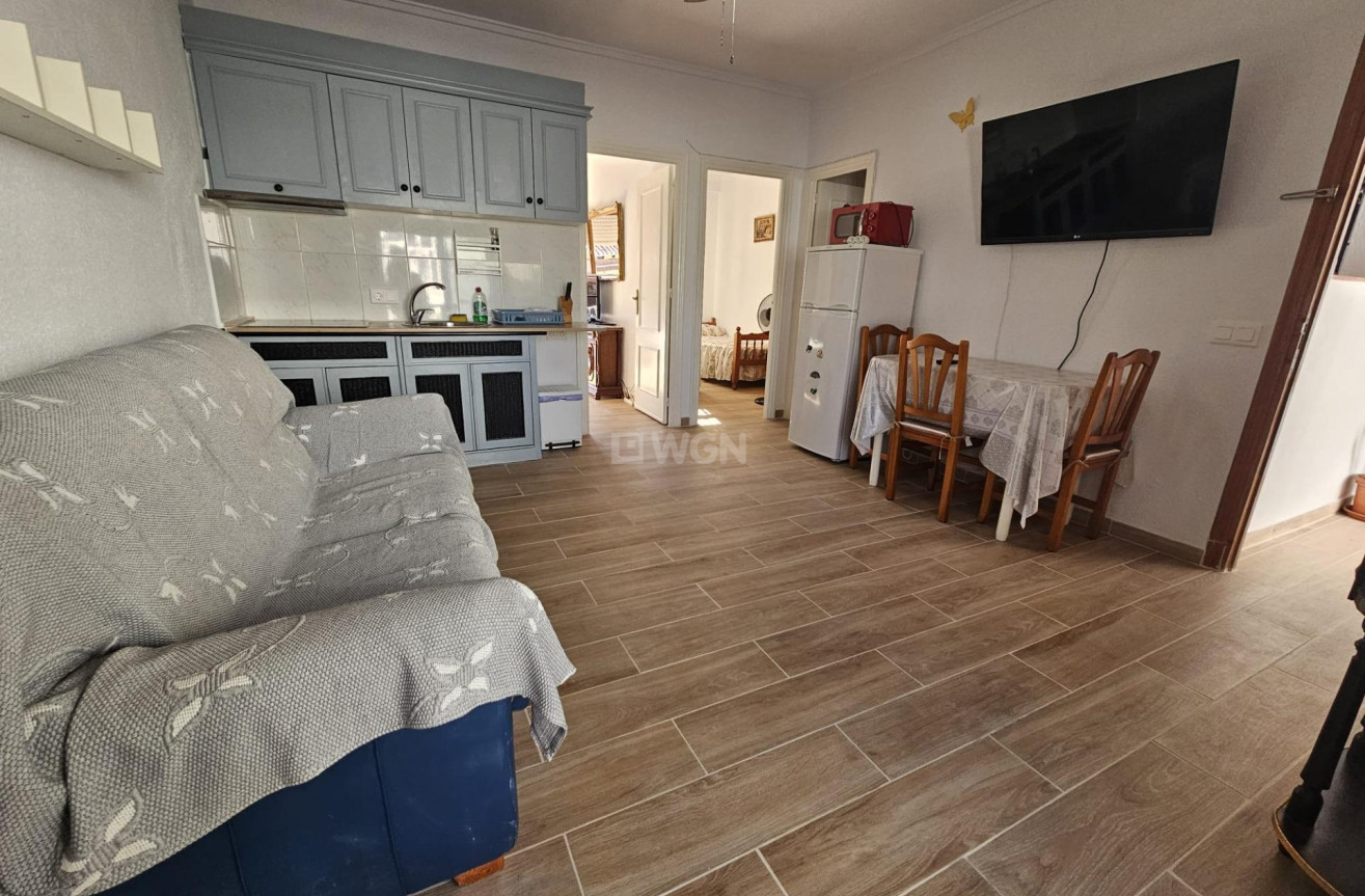 Resale - Apartment / flat - Torrevieja - Centro