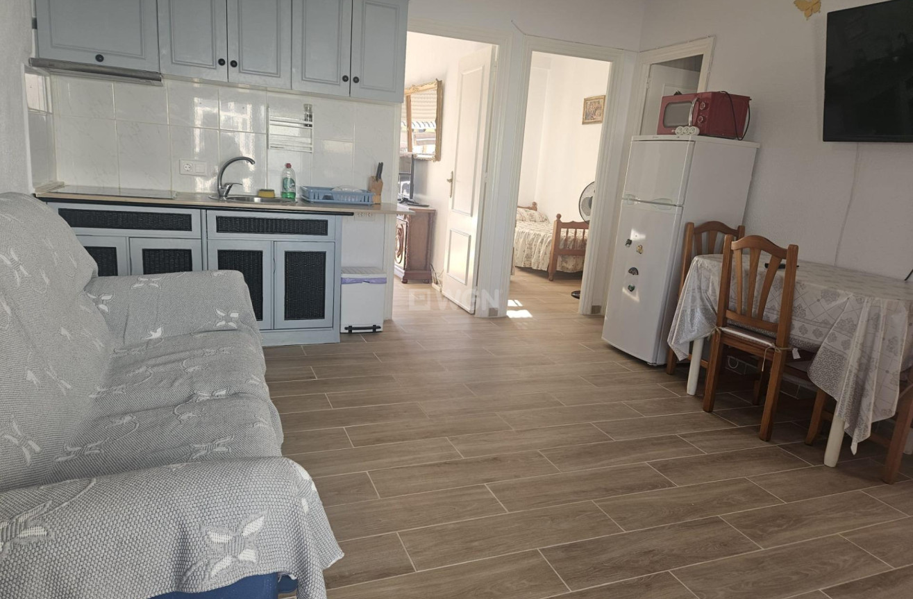 Resale - Apartment / flat - Torrevieja - Centro