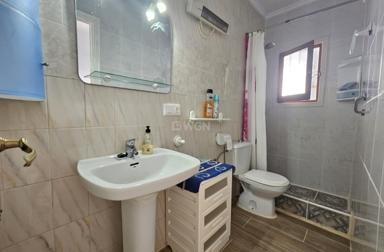 Resale - Apartment / flat - Torrevieja - Centro
