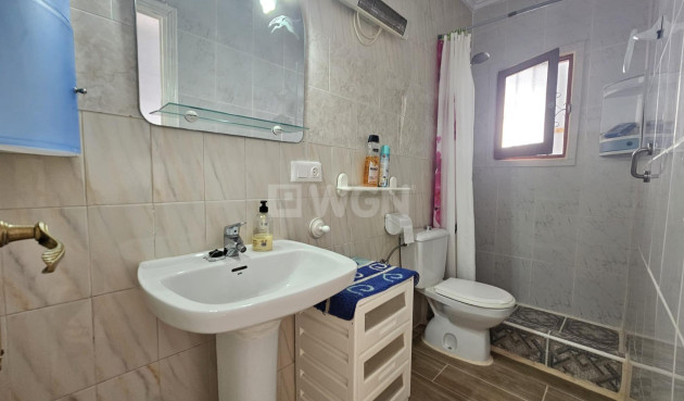 Resale - Apartment / flat - Torrevieja - Centro