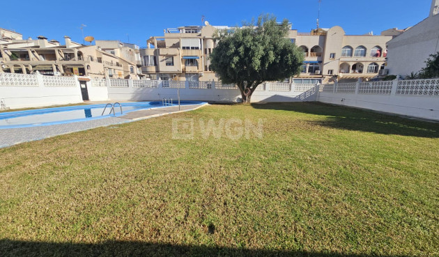 Resale - Apartment / flat - Torrevieja - Centro