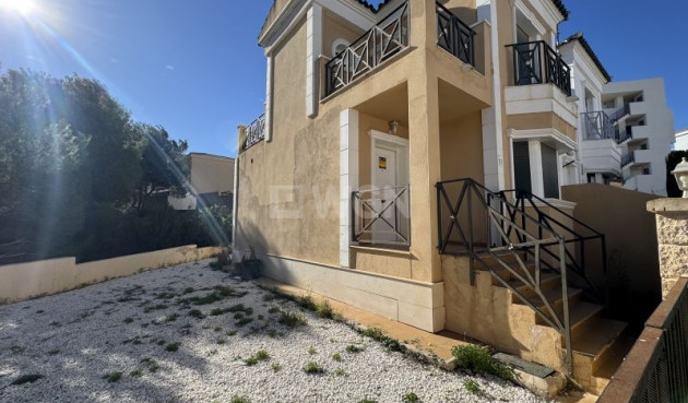 Resale - Villa - Orihuela - Inland