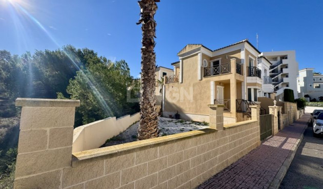 Resale - Villa - Orihuela - Inland