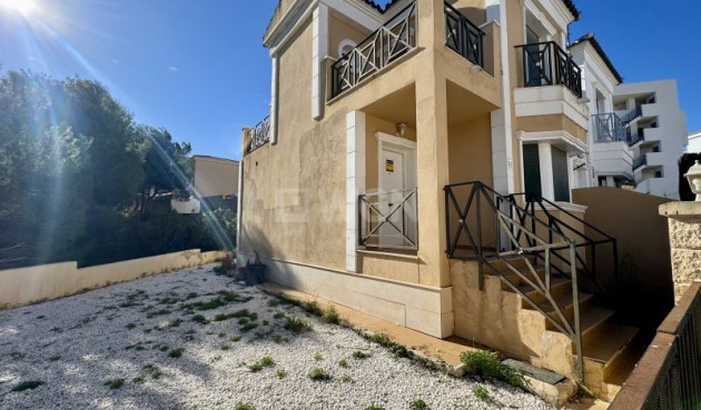 Resale - Villa - Orihuela - Inland