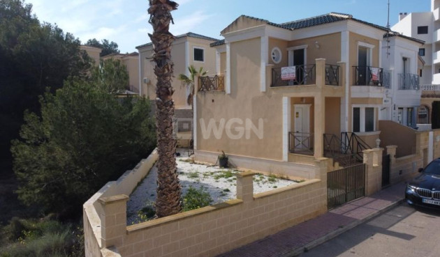 Resale - Villa - Orihuela - Inland