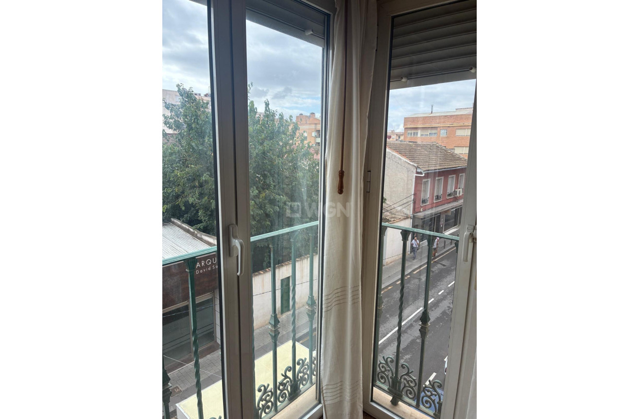 Odsprzedaż - Mieszkanie w bloku - Almoradí - Centro