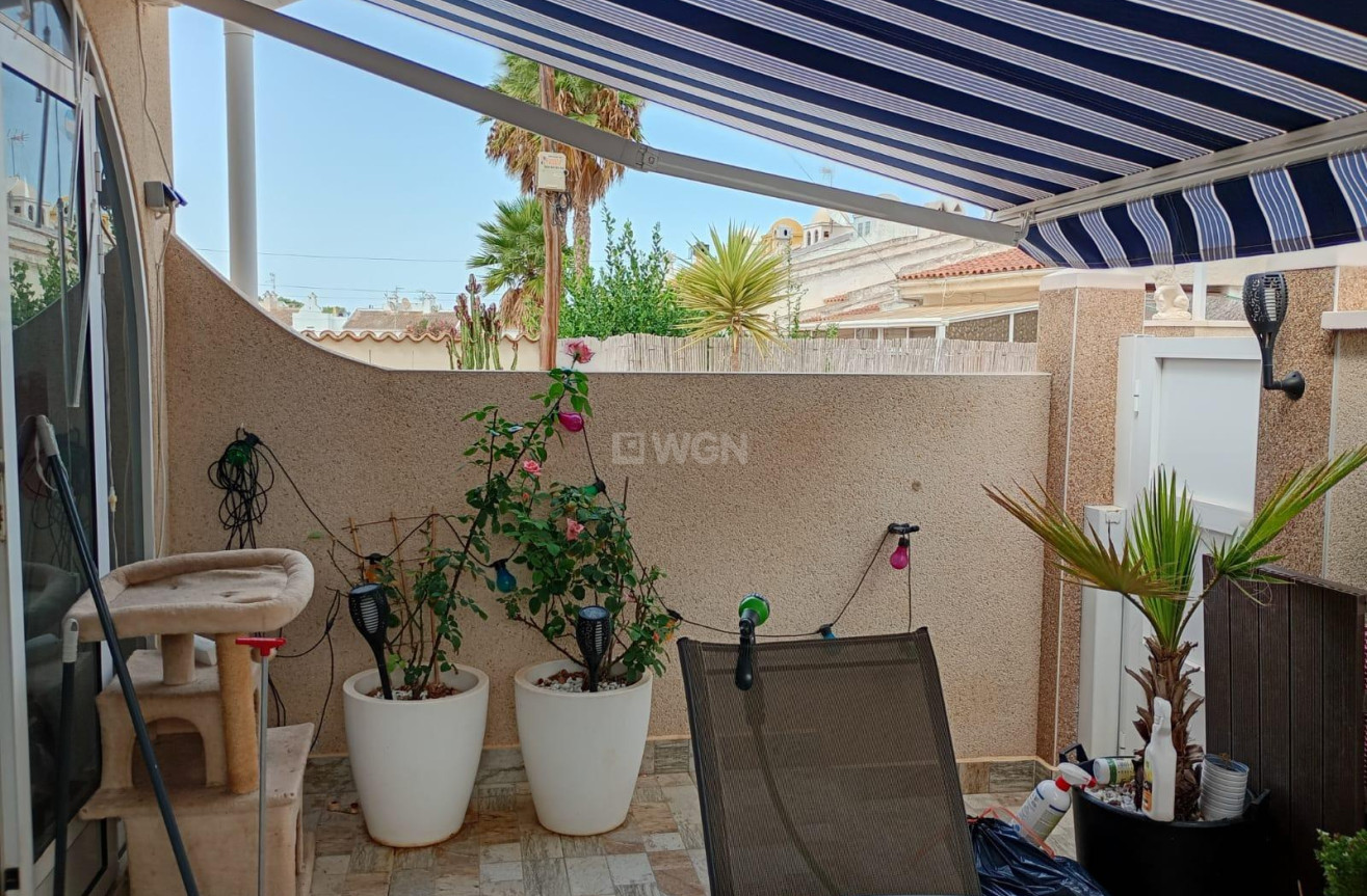 Odsprzedaż - Bungalow - Torrevieja - La Siesta - El Salado - Torreta