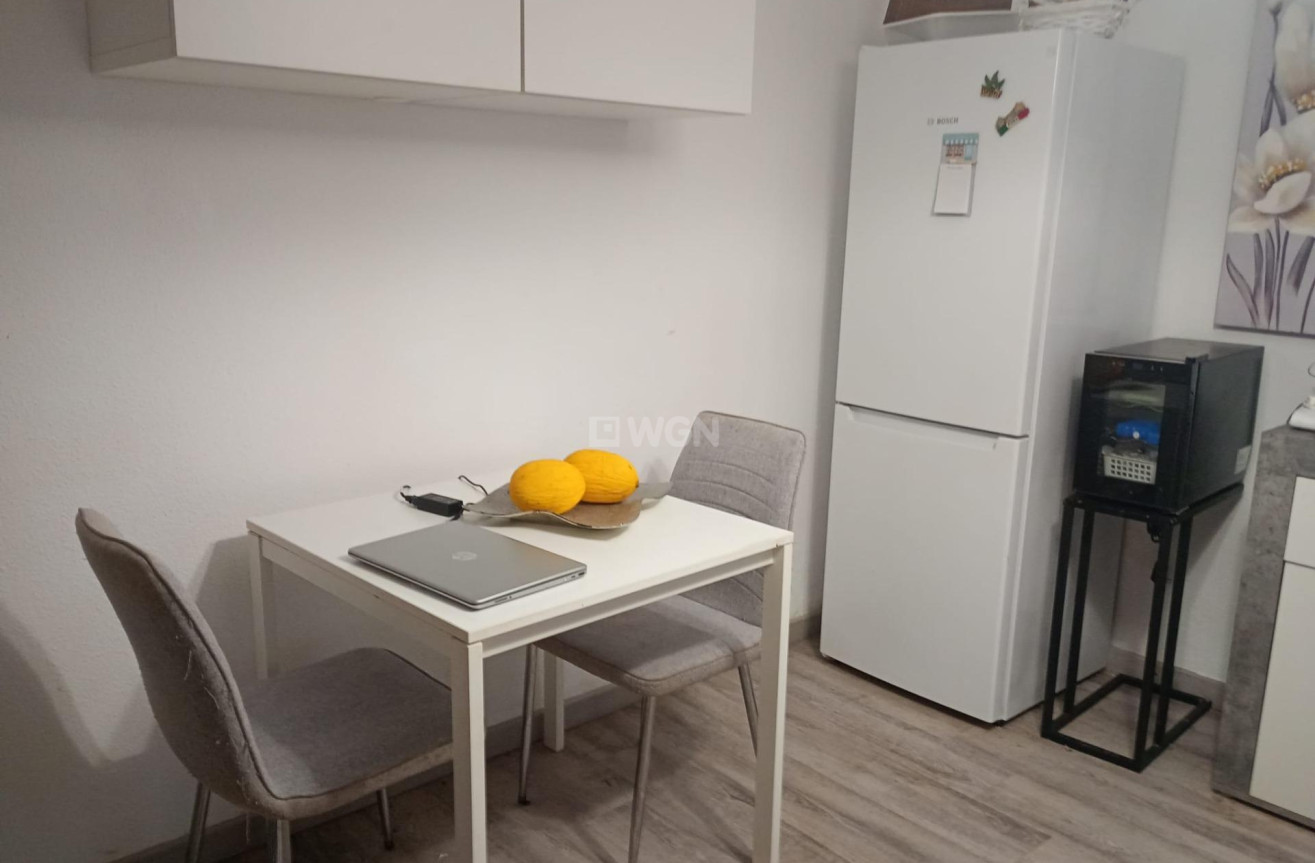 Odsprzedaż - Bungalow - Torrevieja - La Siesta - El Salado - Torreta