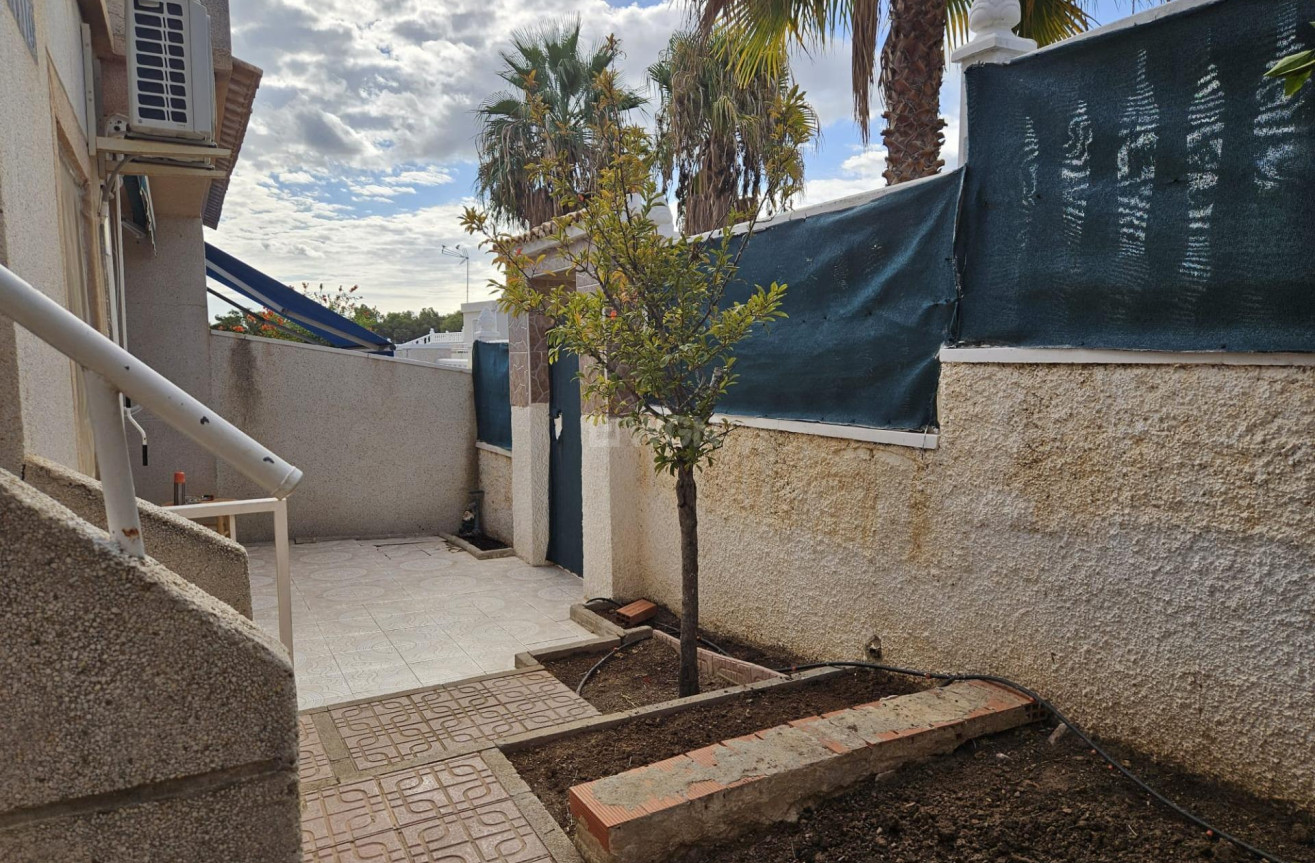 Odsprzedaż - Kamienica - Torrevieja - Los Balcones - Los Altos del Edén