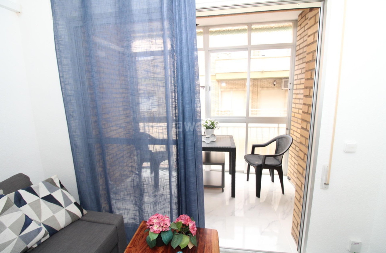 Odsprzedaż - Mieszkanie w bloku - Lo Pagan - Villananitos