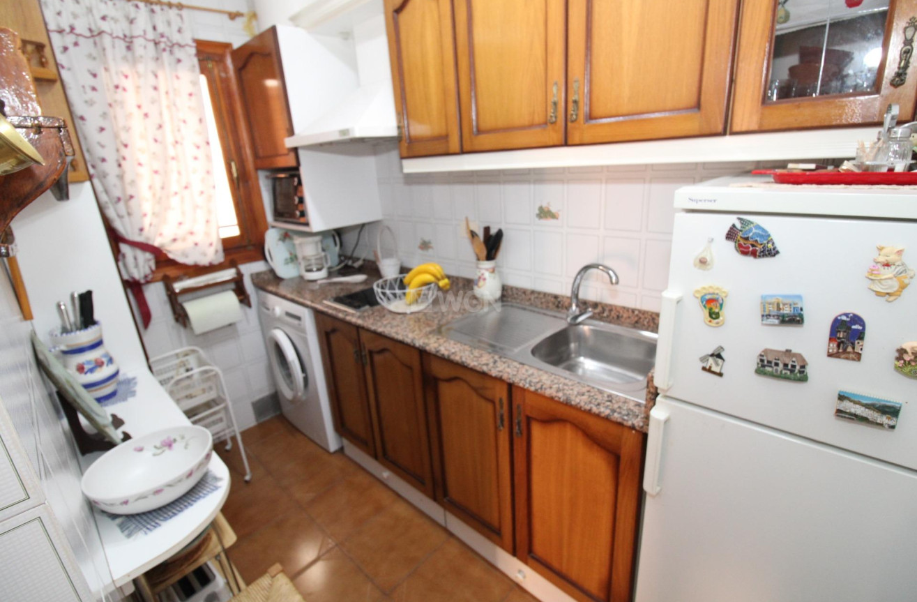 Odsprzedaż - Mieszkanie w bloku - Lo Pagan - LA PUNTICA