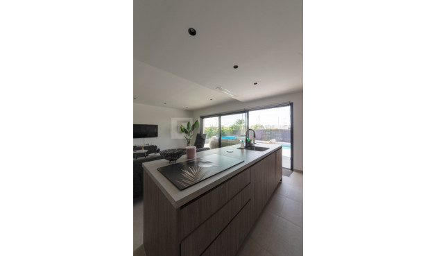 Wiederverkauf - Villa - Los Montesinos - Costa Blanca