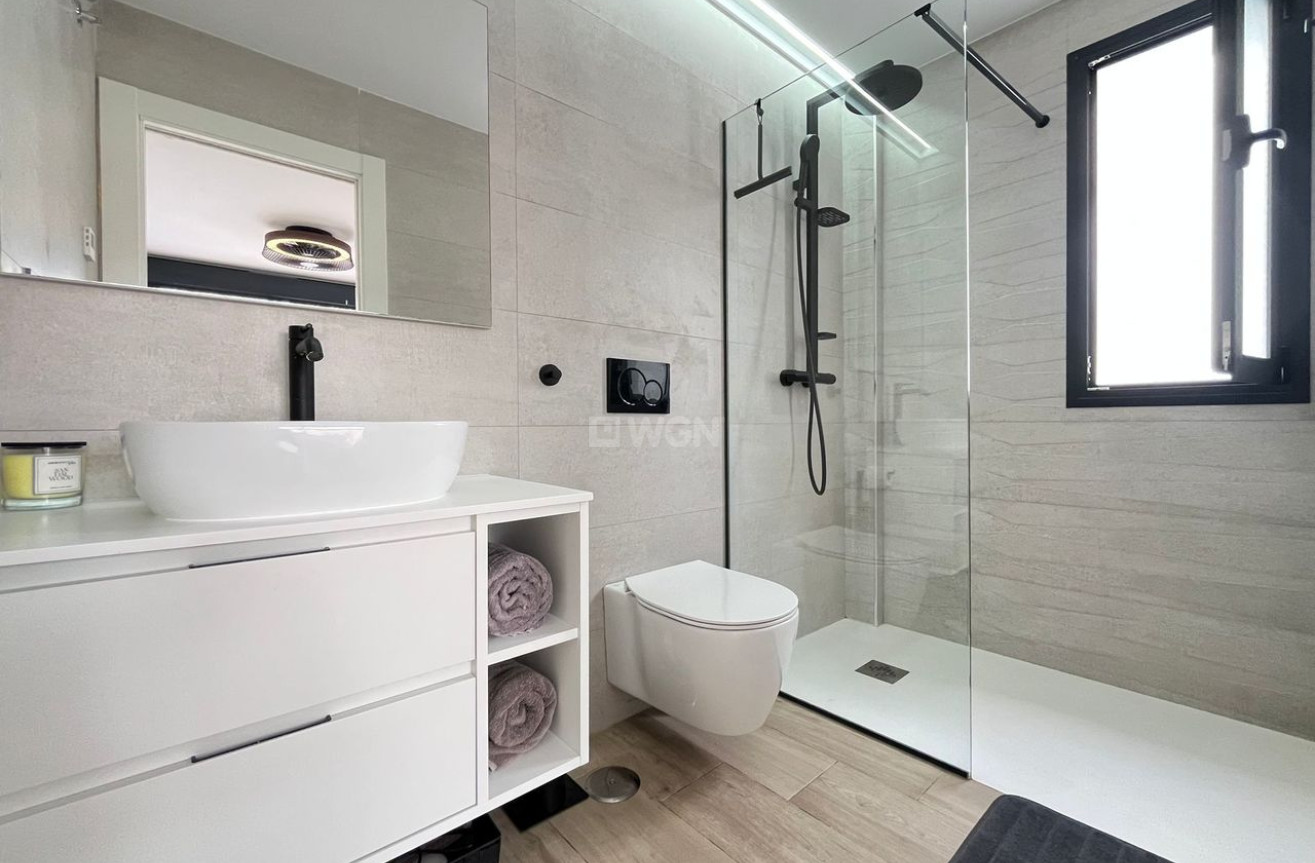 Reventa - Villa - Playa Flamenca - Costa Blanca