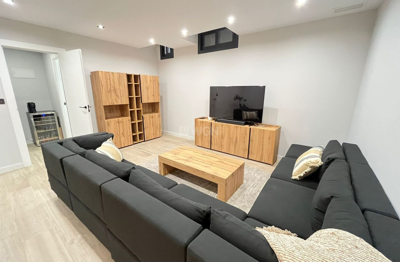 Reventa - Villa - Playa Flamenca - Costa Blanca