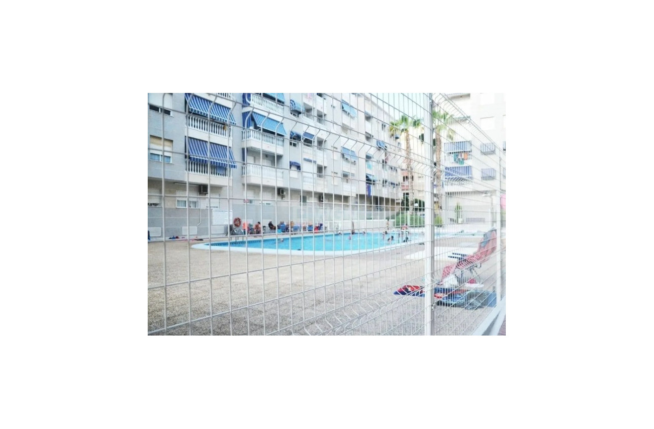 Resale - Apartment / flat - Torrevieja - Costa Blanca