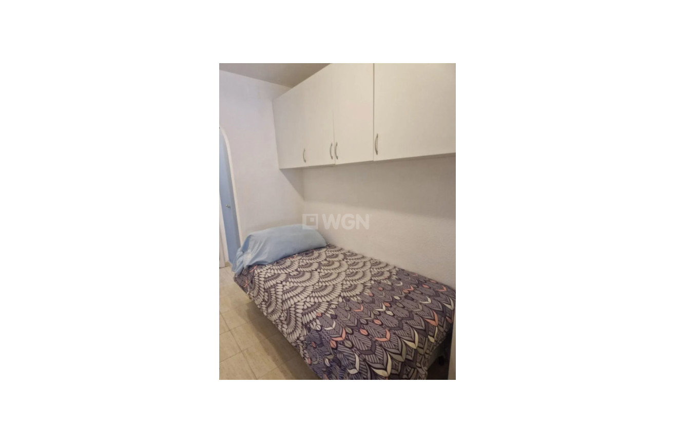 Resale - Apartment / flat - Torrevieja - Costa Blanca