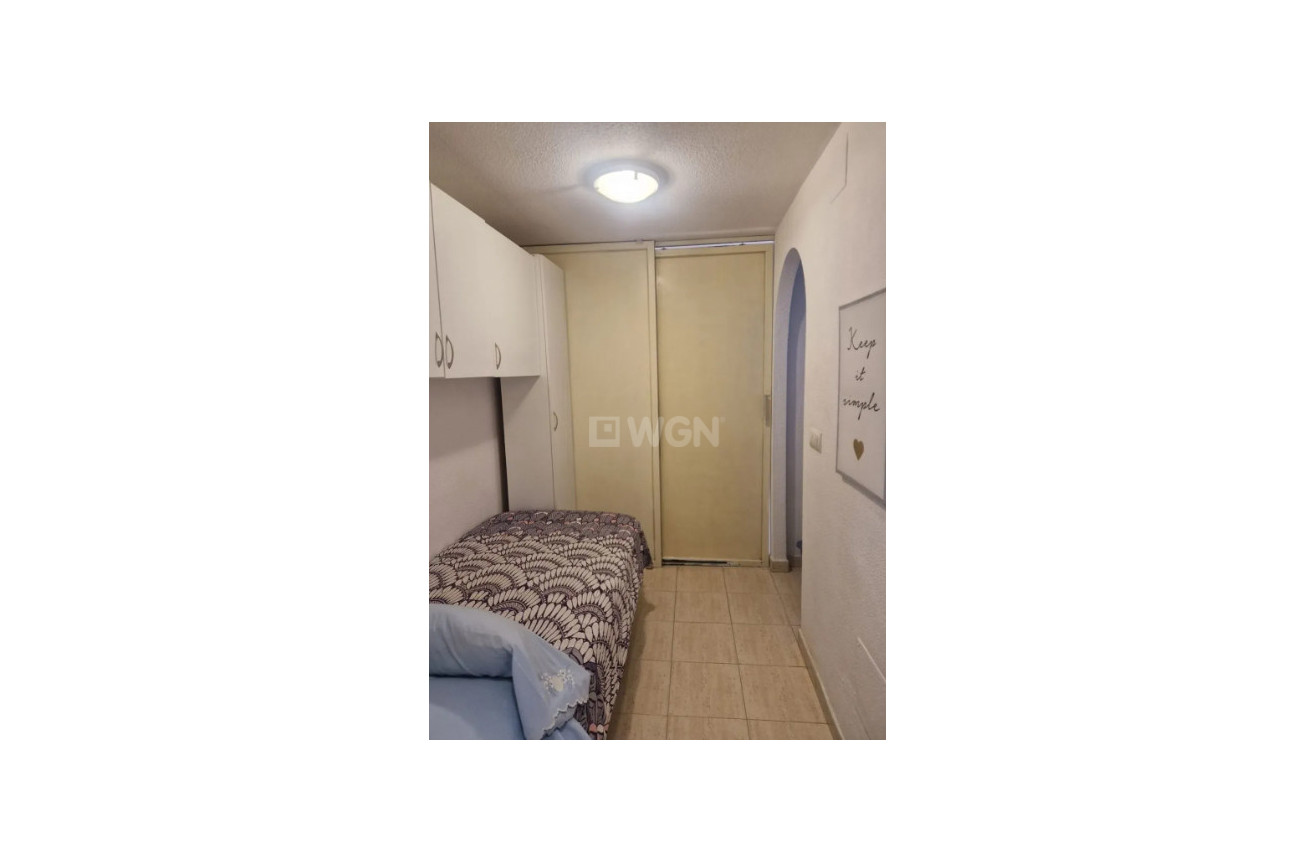 Resale - Apartment / flat - Torrevieja - Costa Blanca