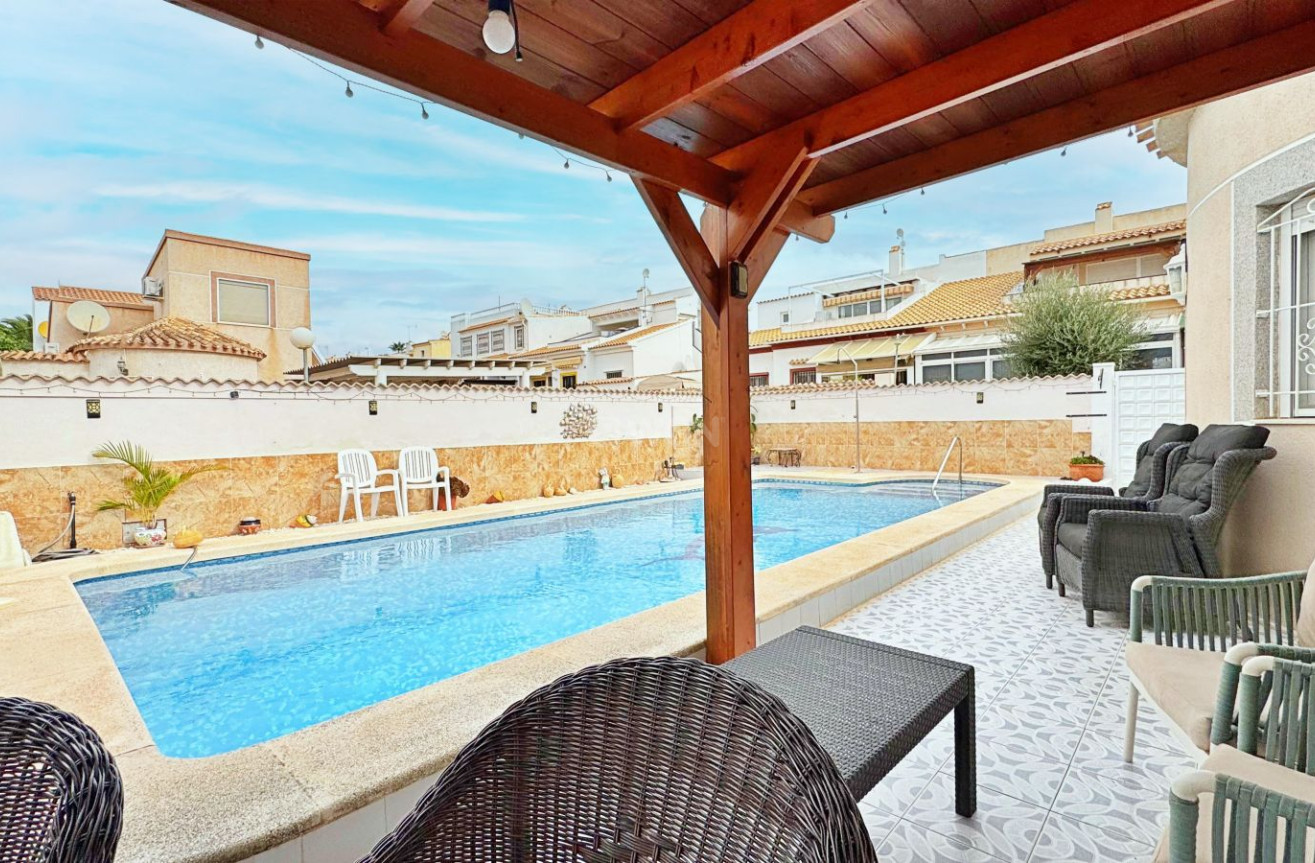 Reventa - Villa - Orihuela - Inland
