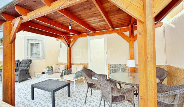 Reventa - Villa - Orihuela - Inland