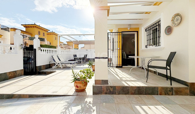 Resale - Villa - Orihuela Costa - Costa Blanca