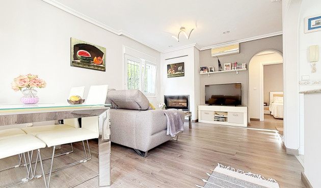 Resale - Villa - Orihuela Costa - Costa Blanca