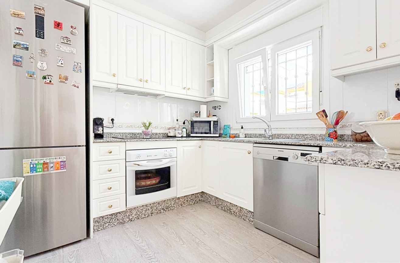 Resale - Villa - Orihuela Costa - Costa Blanca