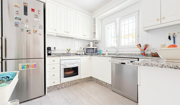 Resale - Villa - Orihuela Costa - Costa Blanca